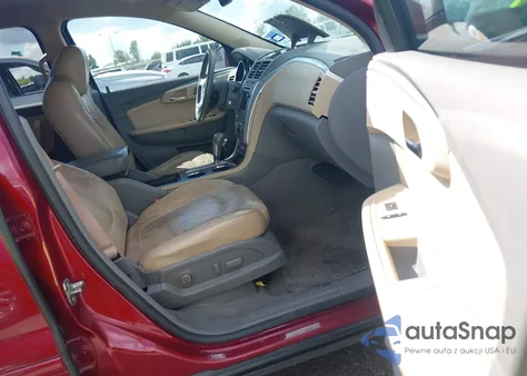 2010 Chevrolet Traverse Lt из США, поврежденный, VIN 1GNLRGED8AJ223266